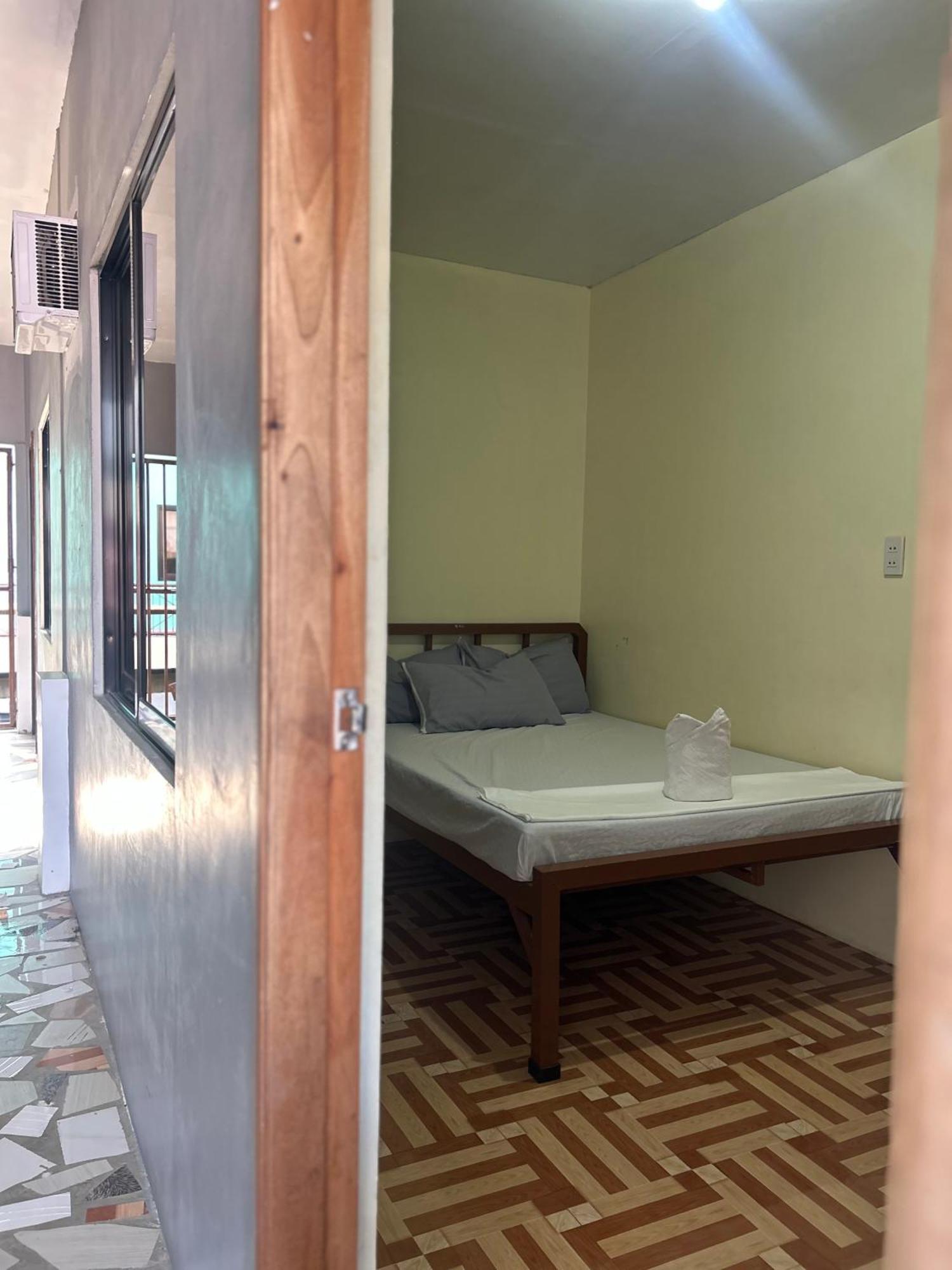 Carillo Guest House Coron Exterior foto